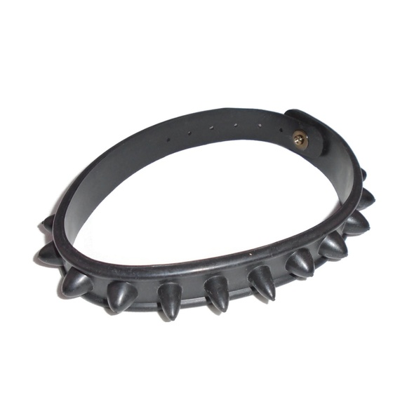 Black Rubber Spiked Choker Spike Closure NEW - Picture 6 of 7